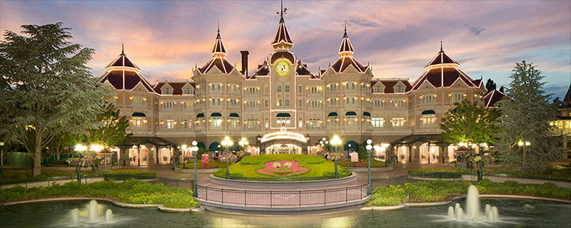 Esterno dell'Hotel Disneyland