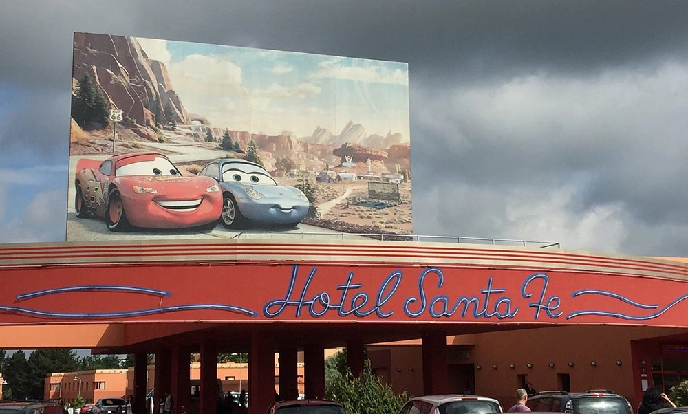 Hotel Disney Santa Fe a tema Cars